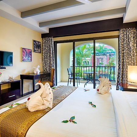 Grand Serenaa Hotel & Resorts, Ауровиль Экстерьер фото