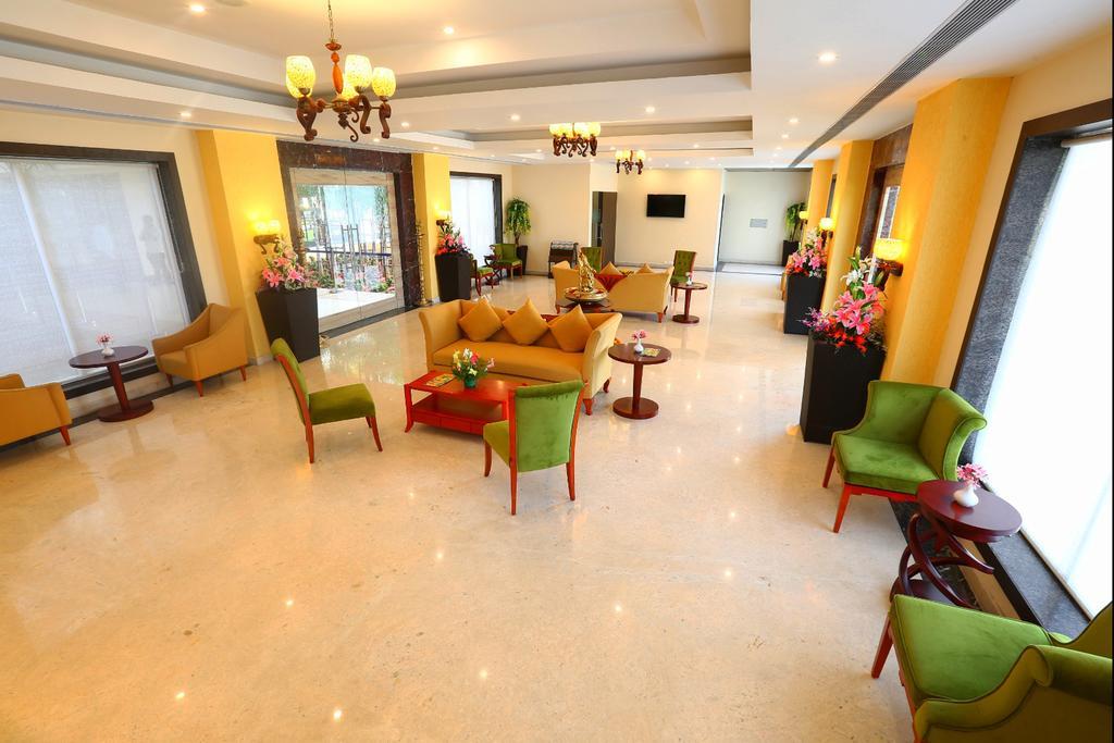 Grand Serenaa Hotel & Resorts, Ауровиль Экстерьер фото
